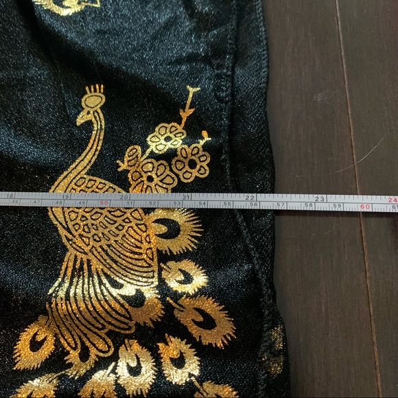 New Black and Gold Peacock Scarf - Picture 5 of 6